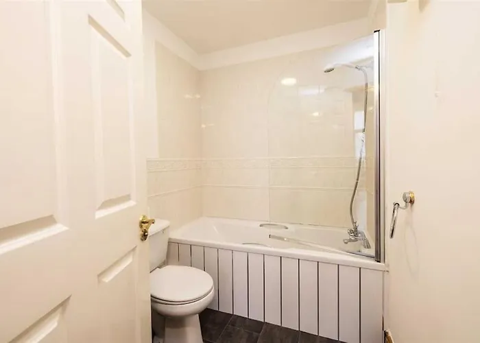 Cozy Steps From Everything - Heart Of 公寓